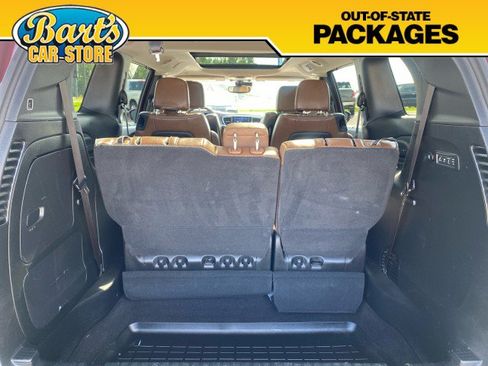 Used 2018 Chrysler Pacifica Limited w/ Advanced Safetytec Group FWD image 8
