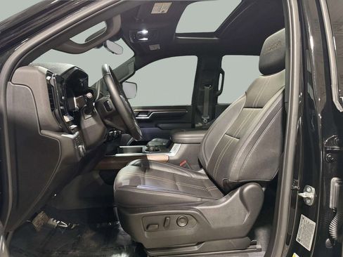 Used 2024 Chevrolet Silverado 2500 High Country w/ High Country Premium Package image 5