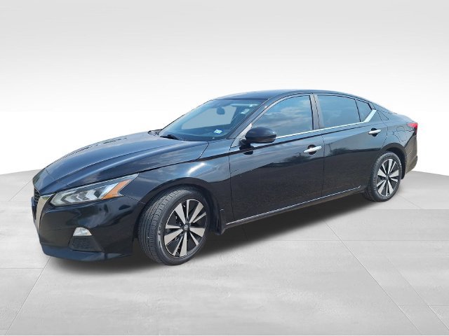 Used 2022 Nissan Altima 2.5 SV w/ SV Premium Package FWD image 3
