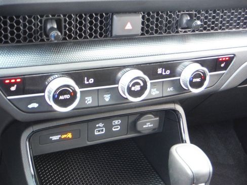 Used 2024 Honda CR-V Sport image 25