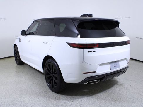 New 2026 Land Rover Range Rover Sport Dynamic SE AWD/4WD image 5