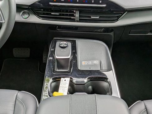 New 2026 Buick Enclave Sport Touring image 20