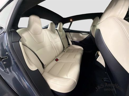 Used 2020 Tesla Model S Long Range AWD/4WD image 34