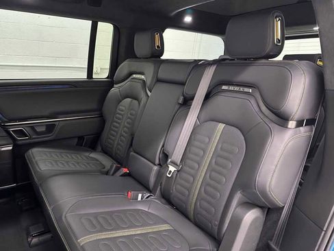 Used 2024 Rivian R1S Adventure image 16