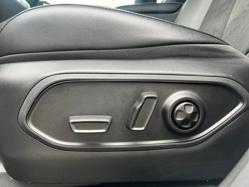 New 2025 Jeep Grand Cherokee Trailhawk AWD/4WD image 13