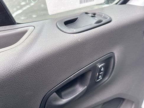 New 2026 Ford Transit 250 148 Medium Roof image 17