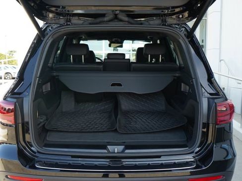 Used 2026 Mercedes-Benz GLB 250 image 8
