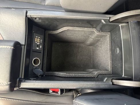 Used 2022 Lexus RX 350L FWD w/ Premium Package image 32