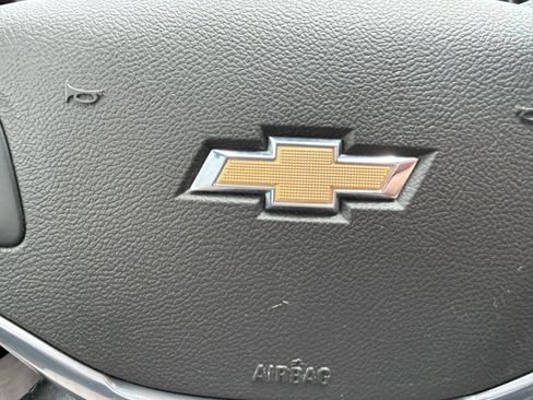 Used 2015 Chevrolet Impala LTZ FWD image 20