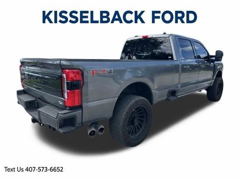 Used 2025 Ford F250 Platinum w/ FX4 Off-Road Package AWD/4WD image 4