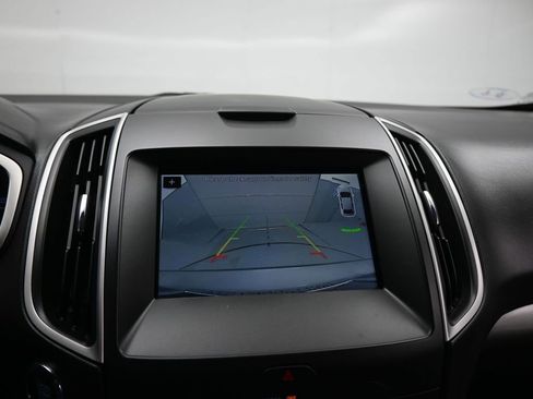 Certified 2017 Ford Edge SEL w/ Equipment Group 201A image 16