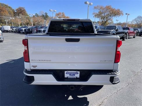 Used 2020 Chevrolet Silverado 1500 Custom w/ Custom Convenience Package image 5