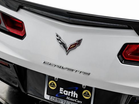 Used 2014 Chevrolet Corvette Z51 3LT Performance Exhaust GT w/ 3LT Preferred Equipment Group image 38
