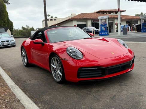 Used 2022 Porsche 911 Carrera RWD image 6