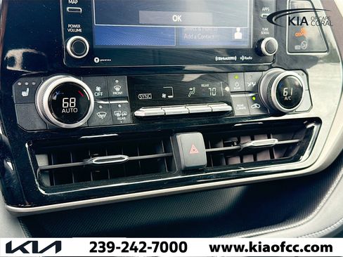 Used 2022 Toyota Highlander XLE image 36