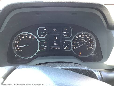 Used 2020 Toyota Tundra SR5 w/ SR5 Upgrade Package AWD/4WD image 12