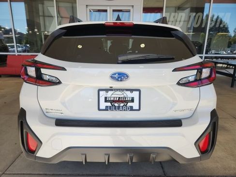 Used 2024 Subaru Crosstrek 2.0i Premium AWD/4WD image 10