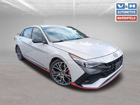 Used 2023 Hyundai Elantra N FWD image 7