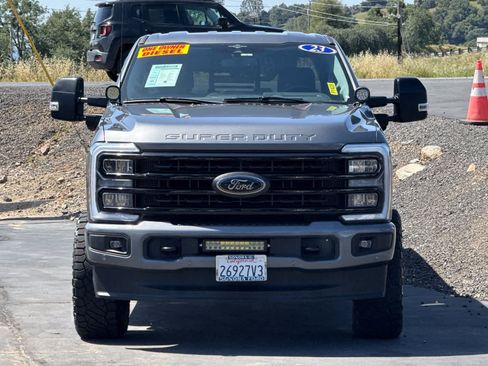 Used 2023 Ford F250 Lariat w/ Lariat Ultimate Package AWD/4WD image 8