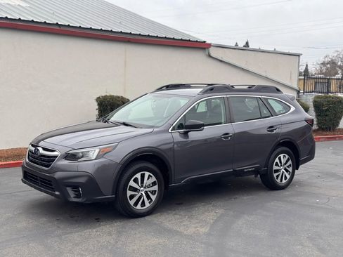 Used 2022 Subaru Outback image 2