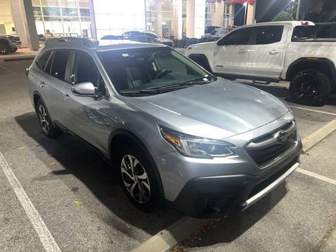 Used 2020 Subaru Outback Limited w/ Popular Package #2 image 2