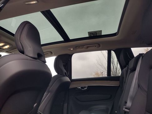 New 2026 Volvo XC90 B6 Plus w/ Protection Package image 19