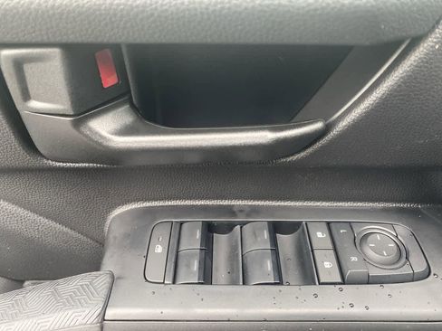 New 2026 Toyota Tacoma SR AWD/4WD image 13