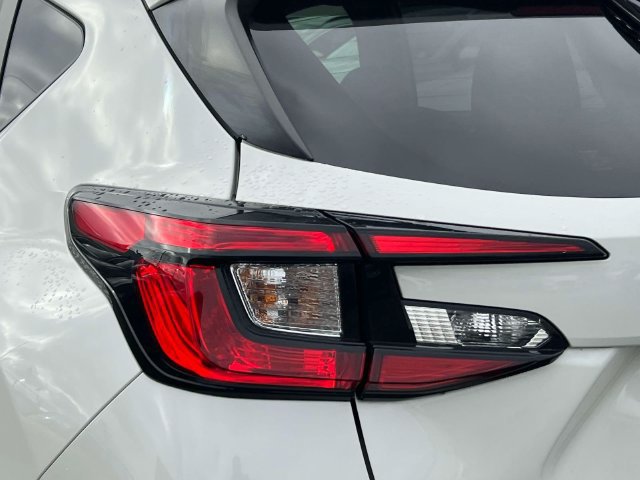 Used 2024 Subaru Crosstrek 2.0i Premium AWD/4WD image 10