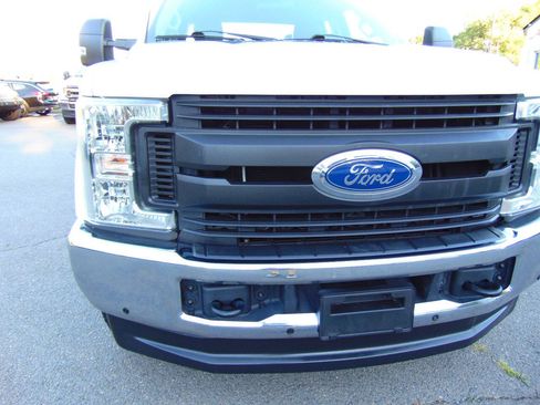 Used 2019 Ford F250 XL w/ XL Value Package AWD/4WD image 38