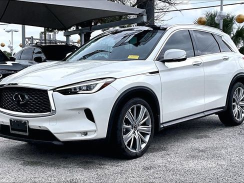 Certified 2022 INFINITI QX50 Sensory FWD image 2