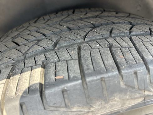 Used 2014 Ford Edge SEL w/ Equipment Group 204A image 17