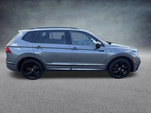 Used 2023 Volkswagen Tiguan SE R-Line AWD/4WD image 7