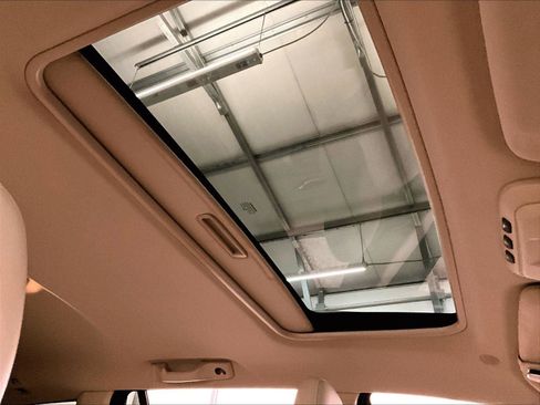 Used 2013 Volvo XC90 3.2 image 22