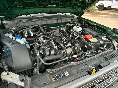 Used 2022 Ford Bronco Everglades image 23