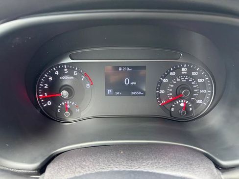 Used 2020 Kia Soul LX FWD image 26