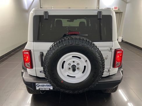 New 2026 Ford Bronco Heritage Edition image 5