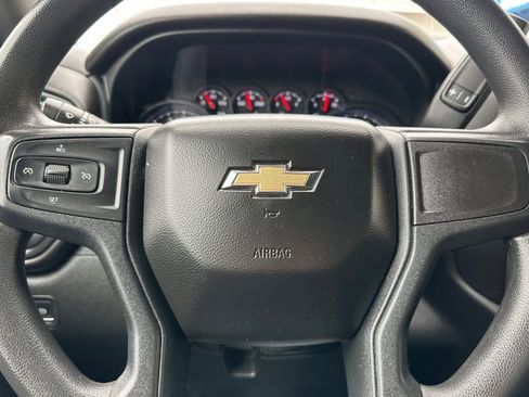 Certified 2022 Chevrolet Silverado 1500 Custom image 28