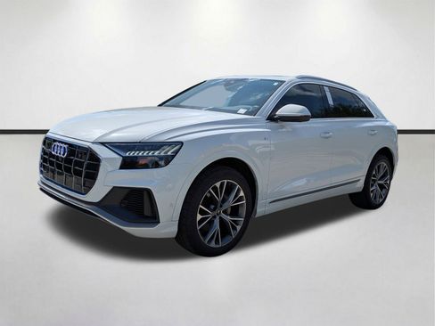 Used 2023 Audi Q8 Premium Plus AWD/4WD image 9
