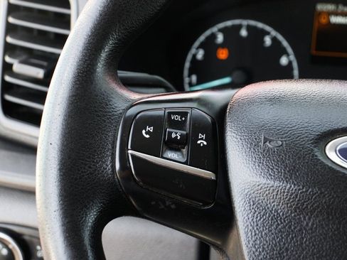 Used 2020 Ford Transit 150 XL image 18