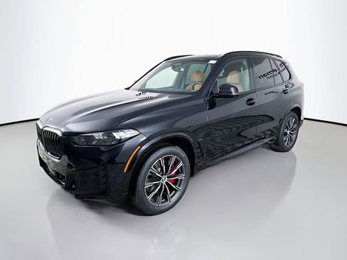 New 2026 BMW X5 xDrive40i w/ M Sport Package AWD/4WD image 3