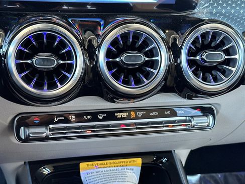 New 2025 Mercedes-Benz GLC 63 AMG S image 17