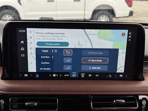 Used 2025 Lincoln Aviator Reserve w/ Jet Appearance Package image 19