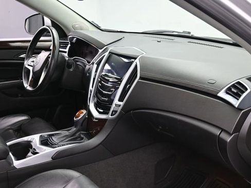 Used 2016 Cadillac SRX Luxury w/ Driver Awareness Package AWD/4WD image 28