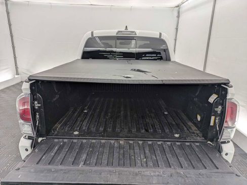 Used 2020 Toyota Tacoma TRD Off-Road w/ TRD Premium Off Road Package image 35