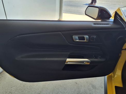 Used 2024 Ford Mustang GT Premium image 4