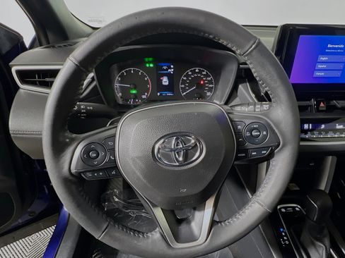 Used 2023 Toyota Corolla Cross SE image 18