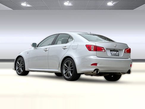 Used 2011 Lexus IS 250 w/ F-Sport Pkg w/Summer Tires RWD image 3