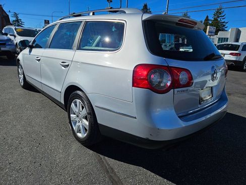 Used 2007 Volkswagen Passat 2.0T FWD image 6