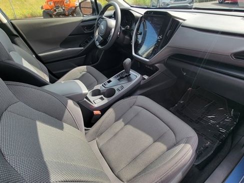 Used 2024 Subaru Crosstrek 2.0i Premium image 37
