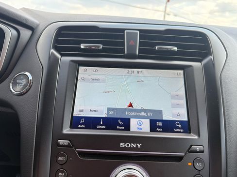 Used 2019 Ford Fusion Titanium image 19